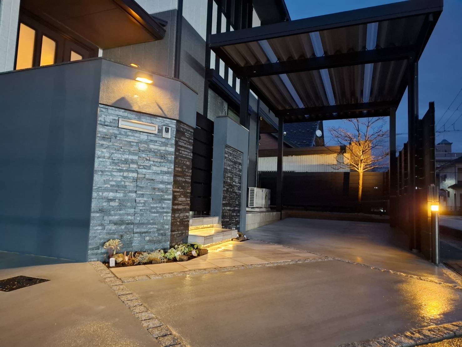 ポールライト　サインライト　階段下ライト　ガーデンアップライト